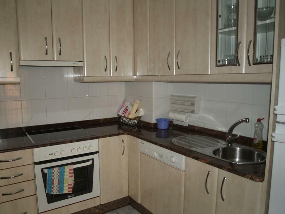 Апартаменты Apartamento La Basella Вильянуэва-де-Ароса Экстерьер фото